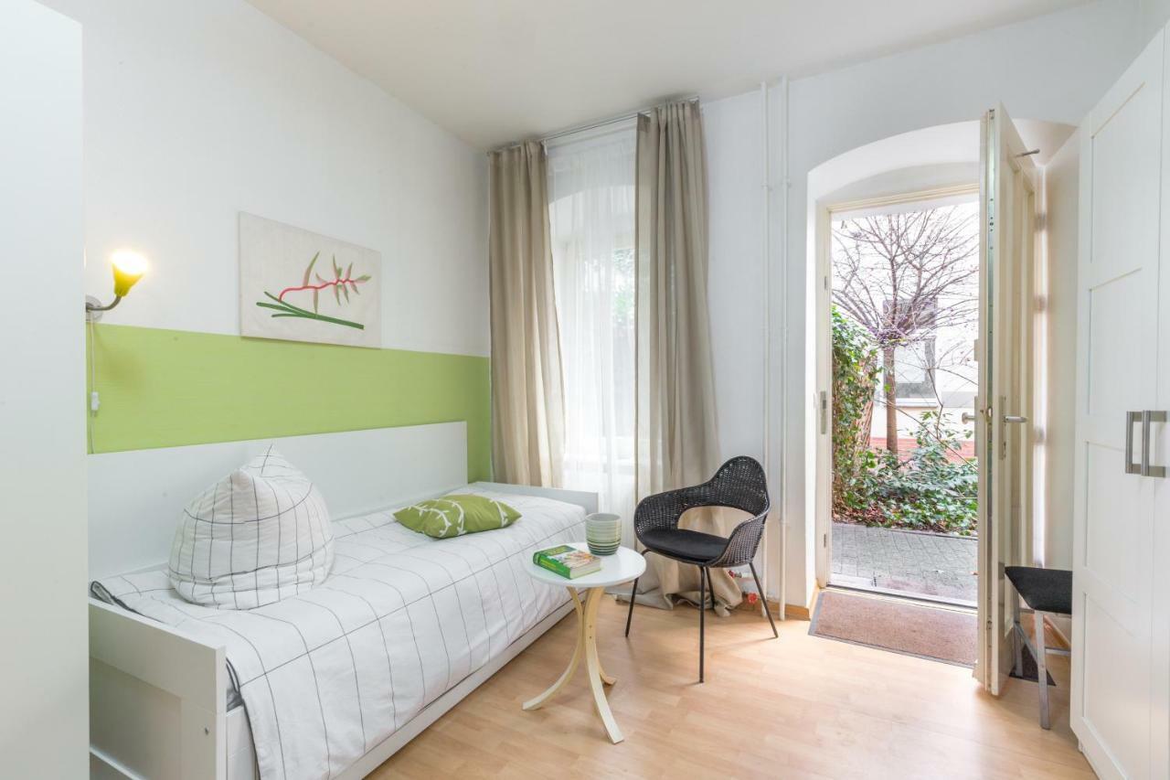 Schones 2-zimmer-apartment In Kollwitzplatz-nahe Appartement *
