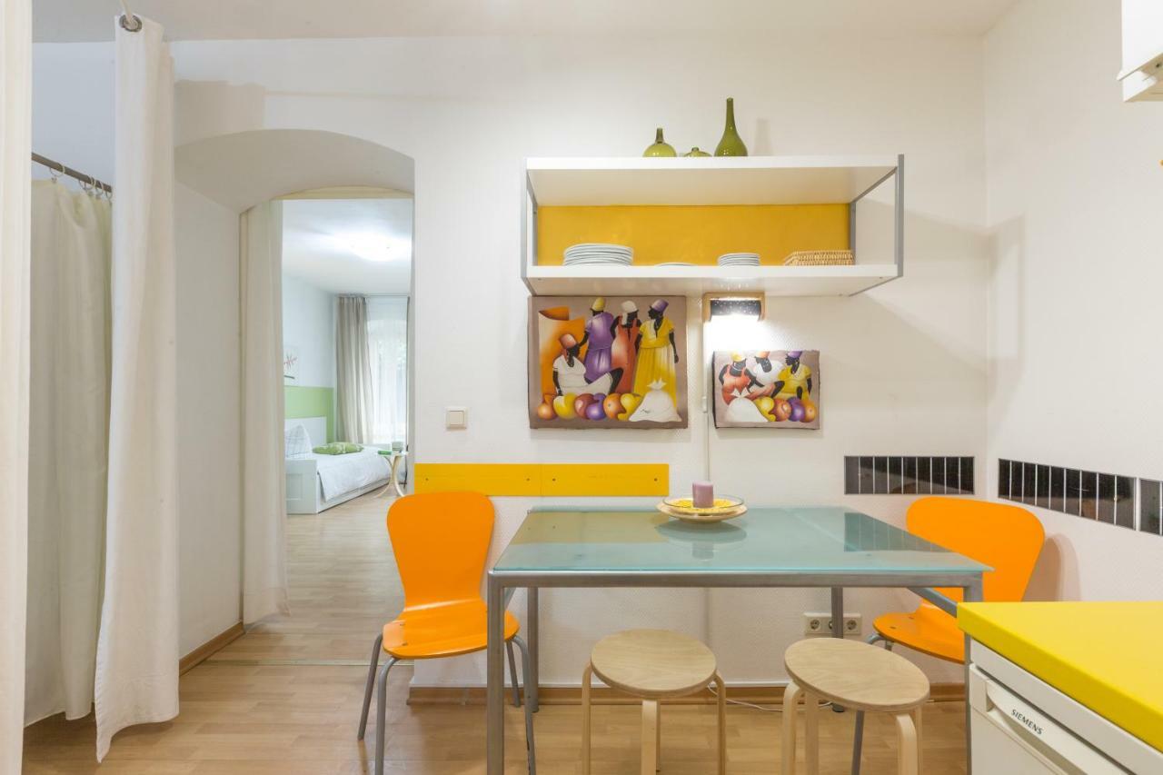Appartement Schones 2-zimmer-apartment In Kollwitzplatz-nahe Berlijn