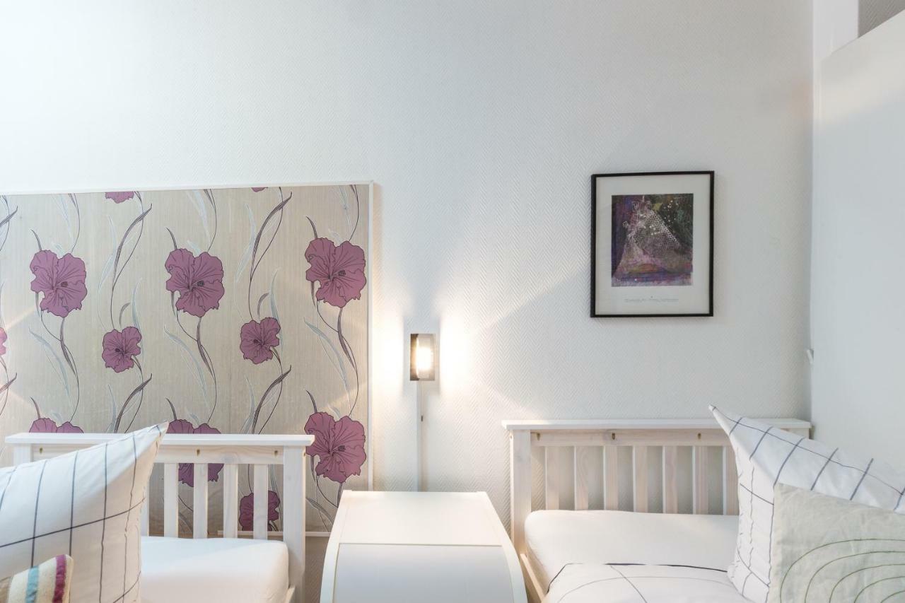 Schones 2-zimmer-apartment In Kollwitzplatz-nahe Appartement