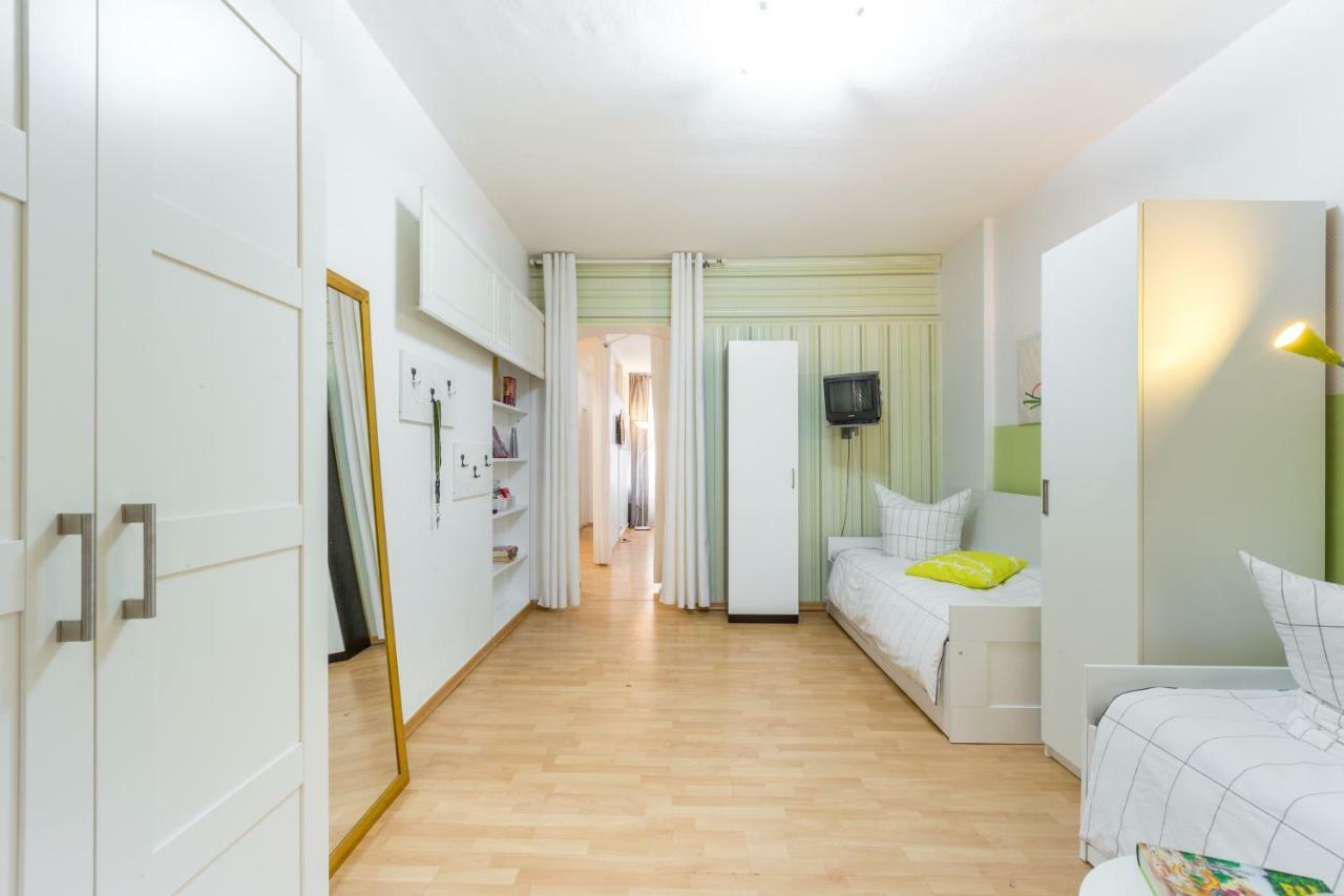 Schones 2-zimmer-apartment In Kollwitzplatz-nahe Appartement